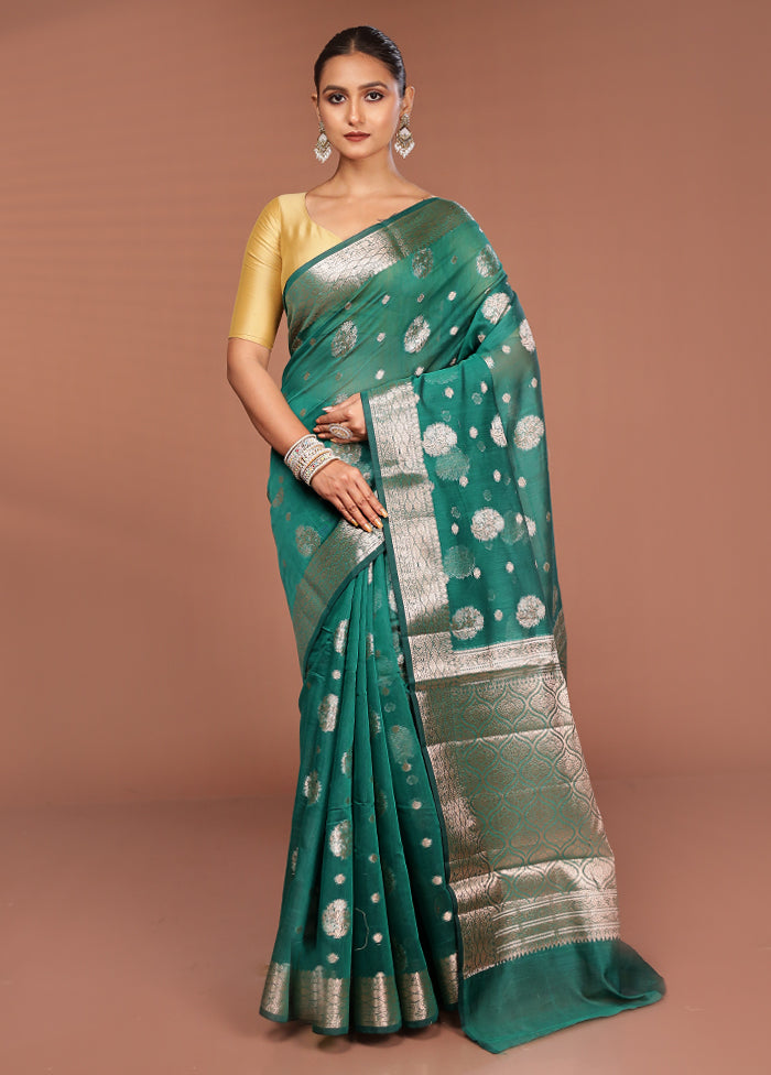 Green Kora Silk Saree With Blouse Piece
