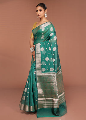 Green Kora Silk Saree With Blouse Piece