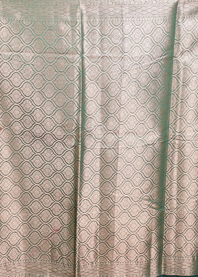 Green Kora Silk Saree With Blouse Piece