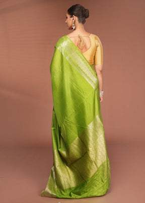 Green Kora Silk Saree With Blouse Piece