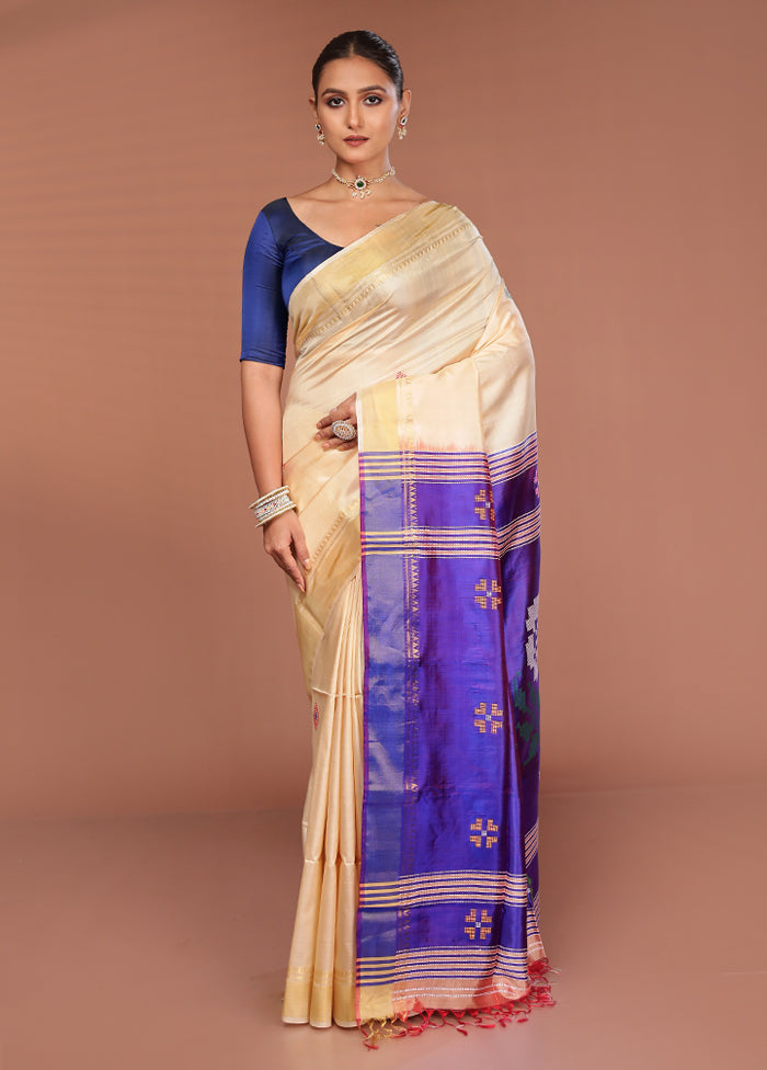Cream Handloom Kalakshetra Pure Silk Saree With Blouse Piece