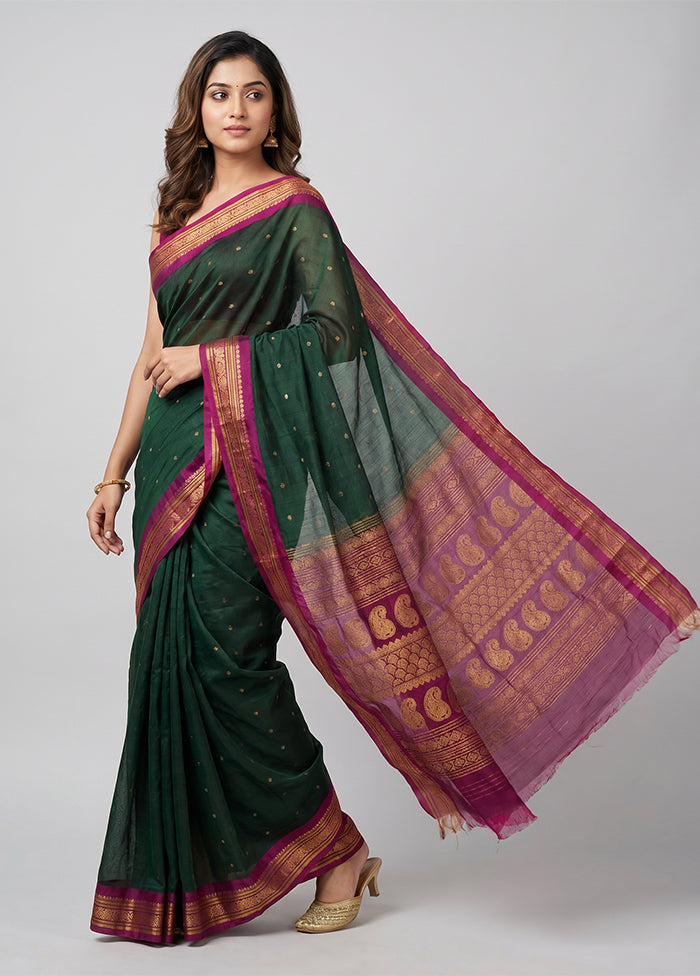Black Gadwal Pure Silk Saree Without Blouse Piece