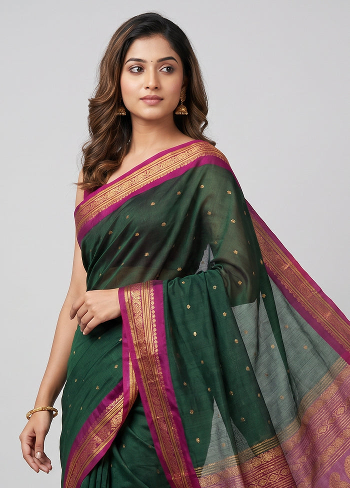 Black Gadwal Pure Silk Saree Without Blouse Piece