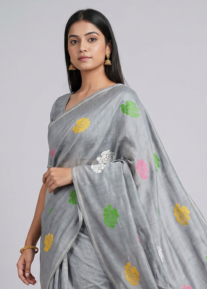 Grey Matka Silk Saree With Blouse Piece