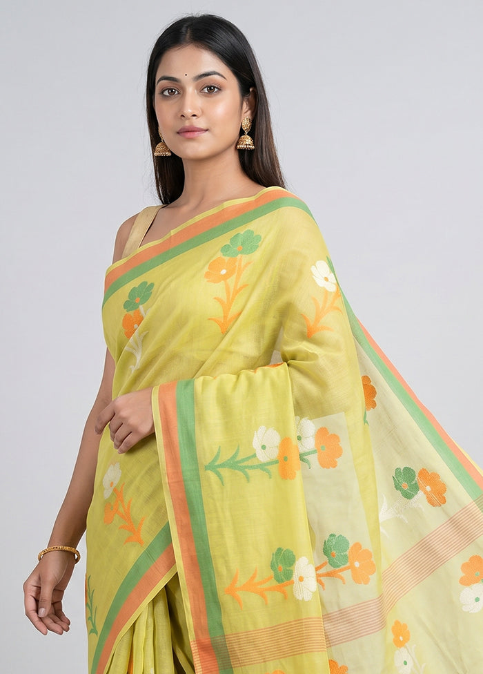 Green Matka Silk Saree With Blouse Piece