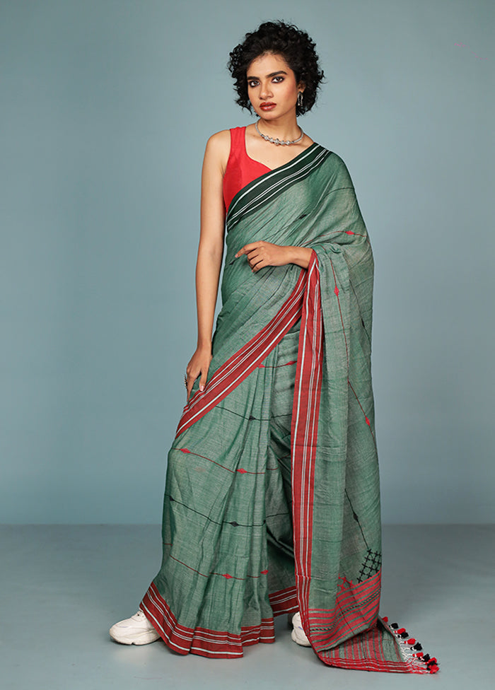 Green Matka Silk Saree Without Blouse Piece
