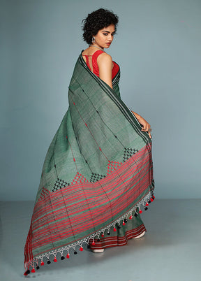 Green Matka Silk Saree Without Blouse Piece