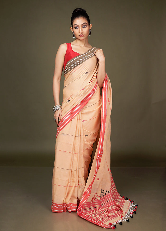 Cream Matka Silk Saree With Blouse Piece