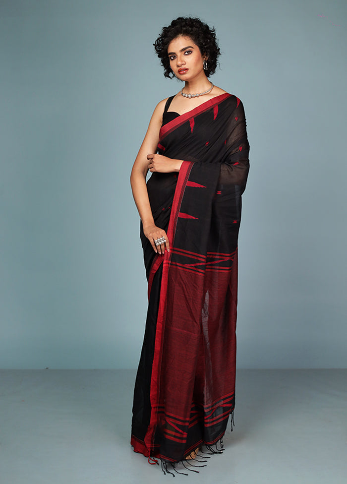 Maroon Matka Silk Saree Without Blouse Piece