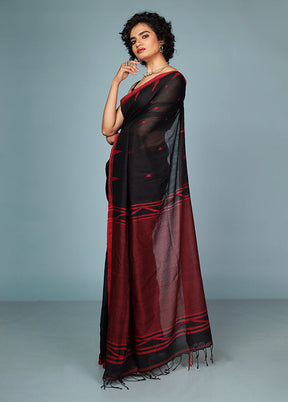 Maroon Matka Silk Saree With Blouse Piece