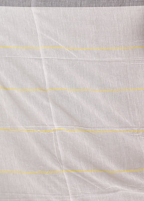 White Cotton Saree With Blouse Piece