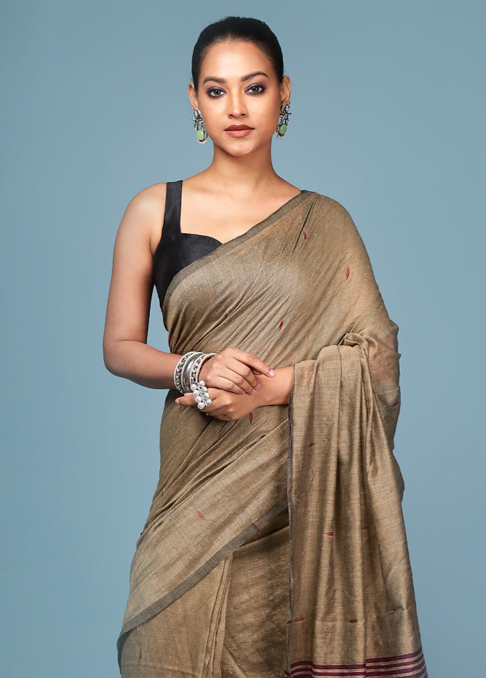 Cream Cotton Saree With Blouse Piece