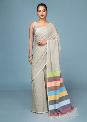 Grey Cotton Saree With Blouse Piece