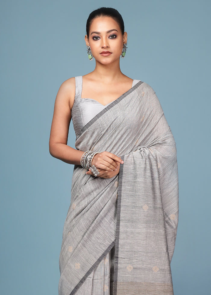 Grey Pure Cotton Saree With Blouse Piece