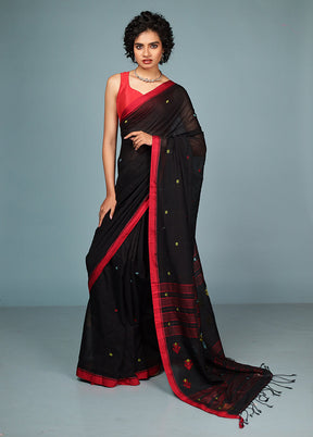 Black Matka Silk Saree Without Blouse Piece