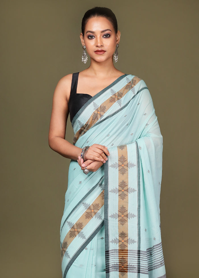Green Cotton Saree With Blouse Piece