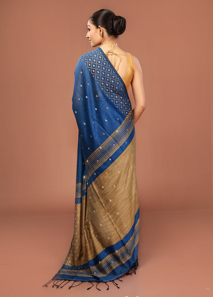 Blue Cotton Saree With Blouse Piece