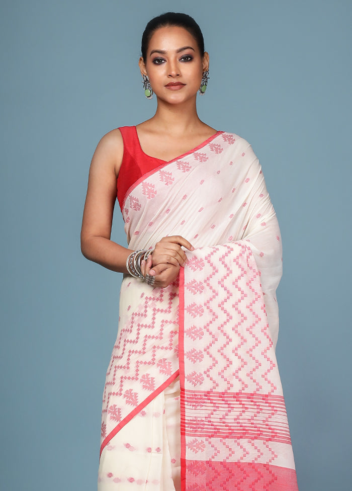 Cream Cotton Saree With Blouse Piece