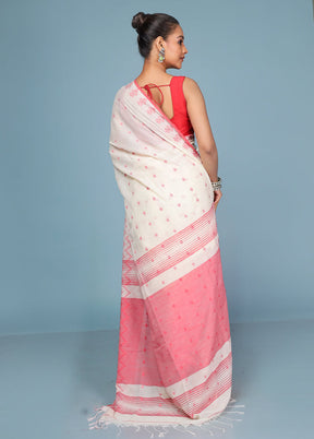 Cream Cotton Saree With Blouse Piece