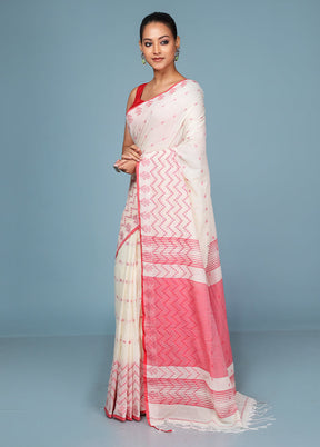 Cream Cotton Saree With Blouse Piece