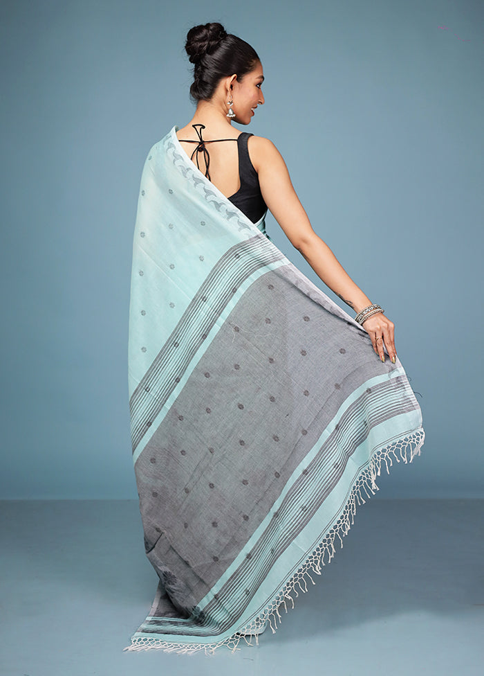 Grey Matka Silk Saree With Blouse Piece