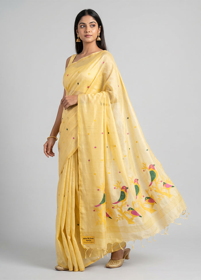 Cream Matka Silk Saree With Blouse Piece