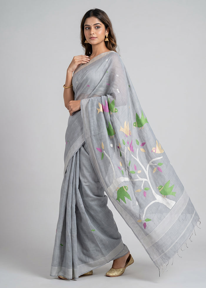 Grey Matka Silk Saree With Blouse Piece