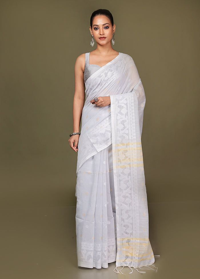 Grey Matka Silk Saree With Blouse Piece