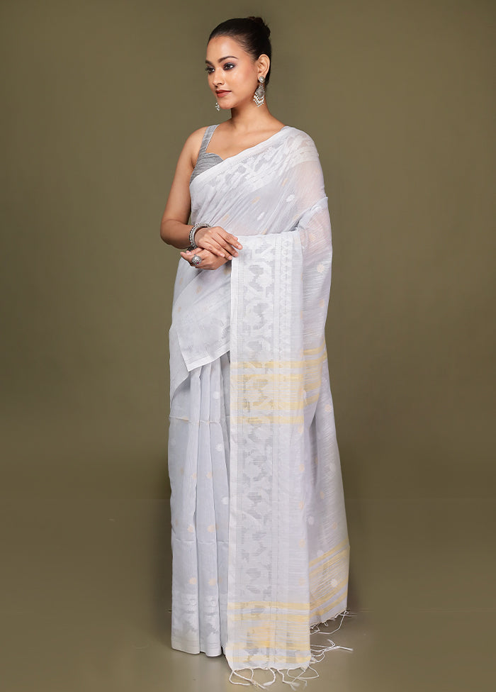 Grey Matka Silk Saree With Blouse Piece