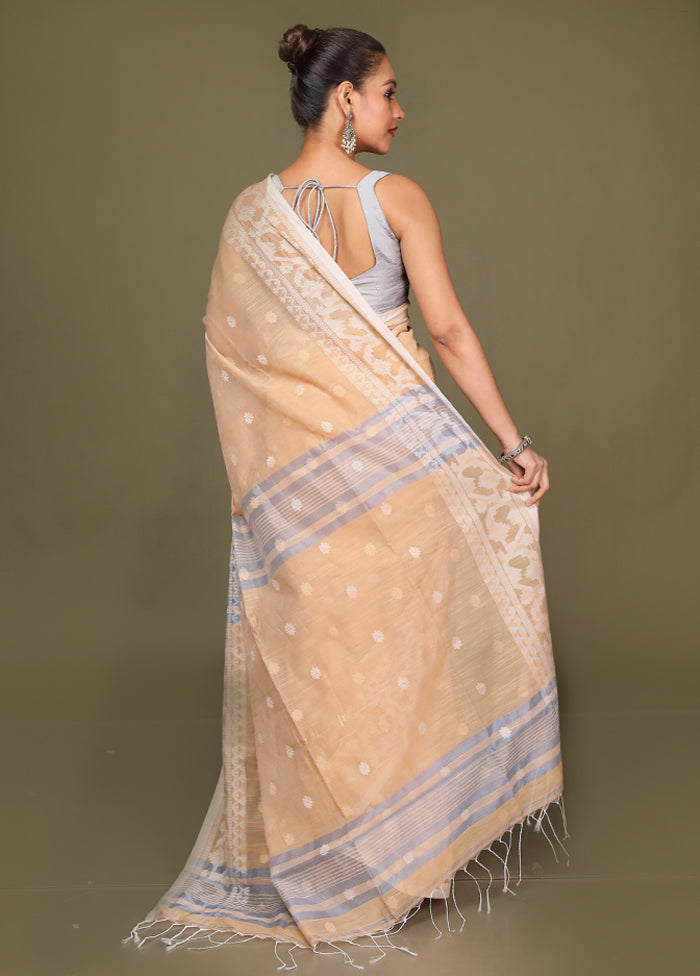 Cream Matka Silk Saree With Blouse Piece