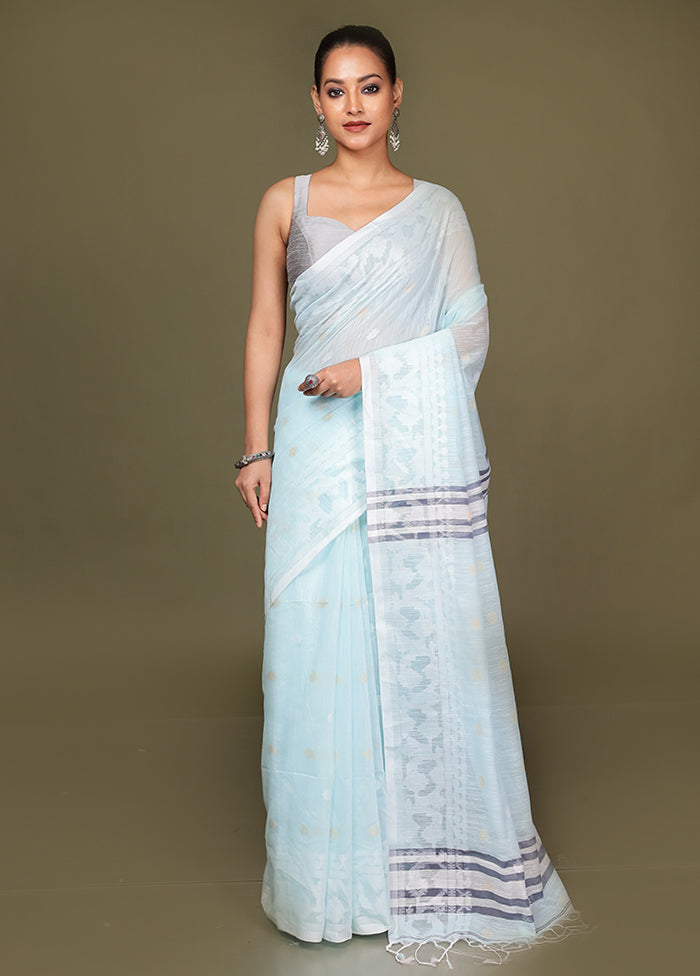 Blue Matka Silk Saree With Blouse Piece