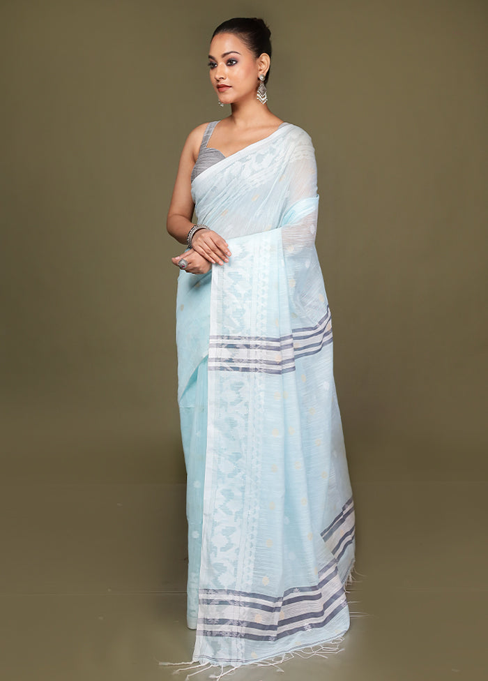Blue Matka Silk Saree With Blouse Piece