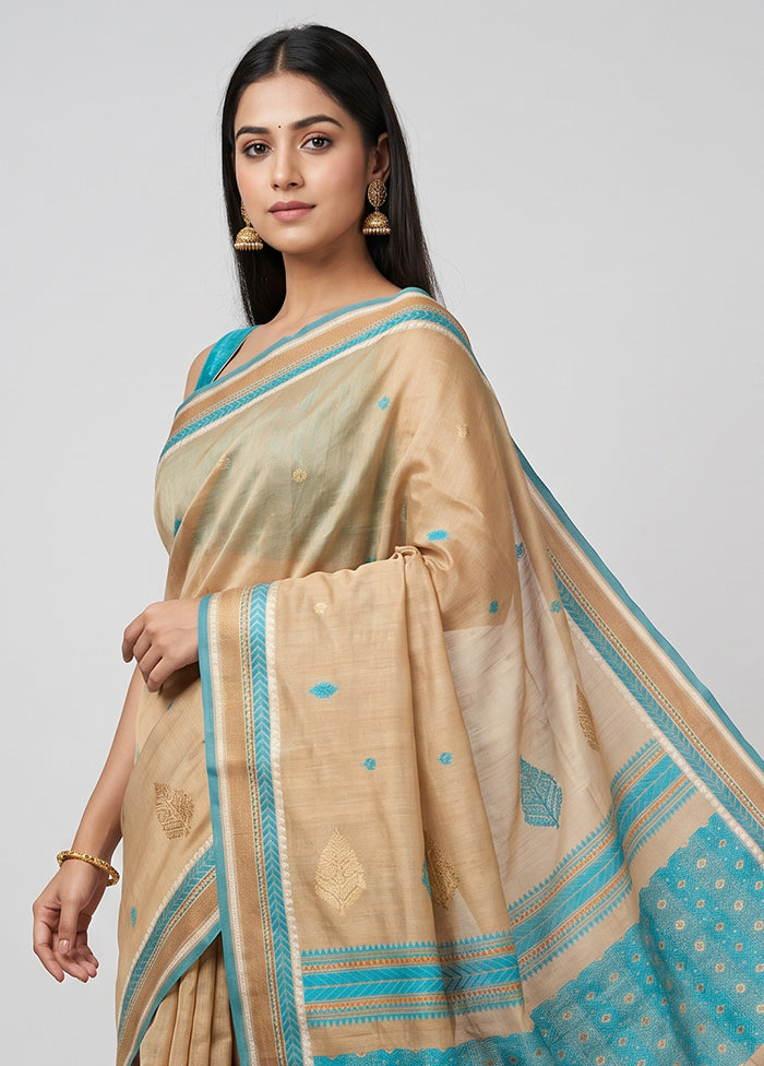 Cream Tussar Silk Saree With Blouse Piece