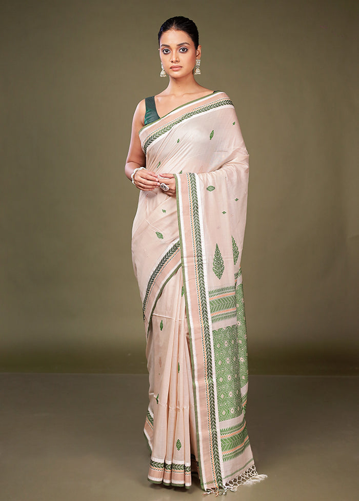 Cream Tussar Silk Saree With Blouse Piece