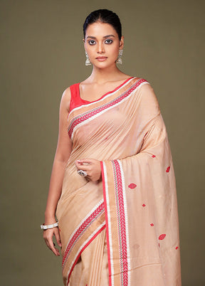 Cream Tussar Silk Saree With Blouse Piece