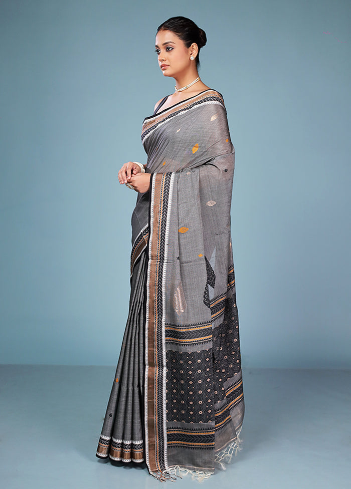 Grey Tussar Silk Saree With Blouse Piece
