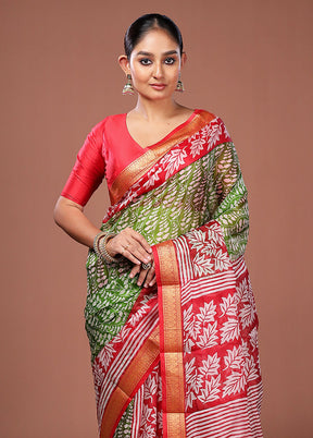Green Printed Pure Silk Saree Without Blouse Piece
