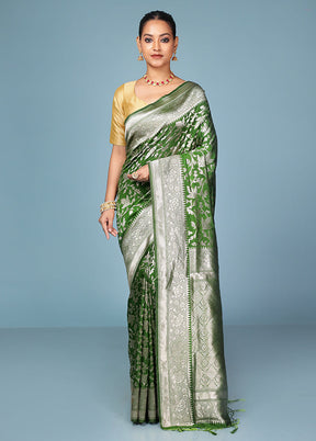 Green Dupion Silk Saree With Blouse Piece