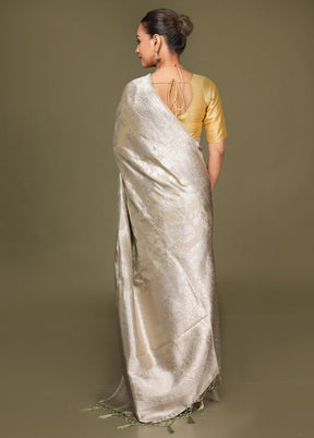 Green Dupion Silk Saree With Blouse Piece