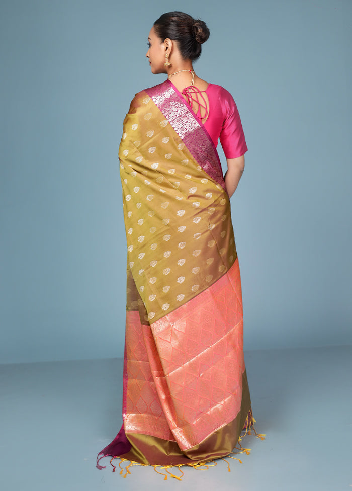 Green Dupion Silk Saree With Blouse Piece