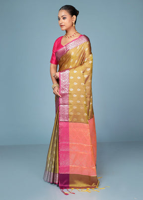 Green Dupion Silk Saree With Blouse Piece