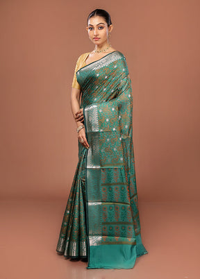 Green Jamewar Silk Saree With Blouse Piece