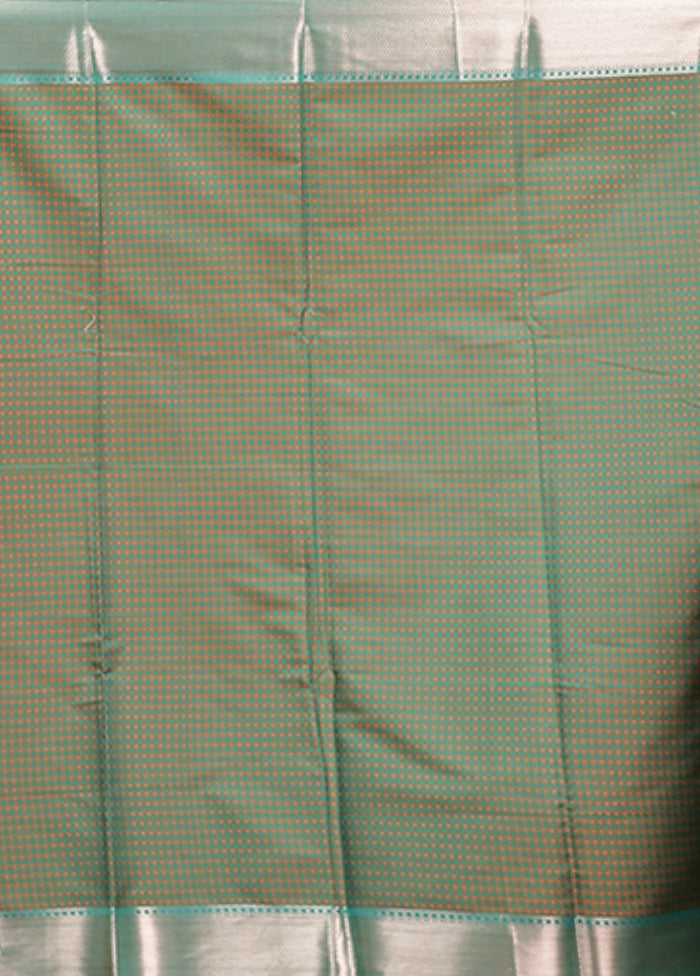 Green Jamewar Silk Saree With Blouse Piece