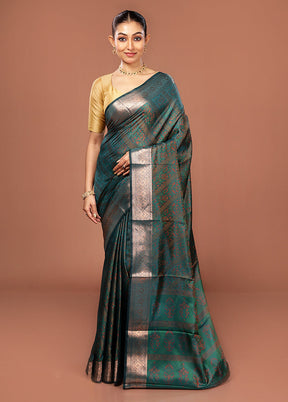 Green Jamewar Silk Saree With Blouse Piece