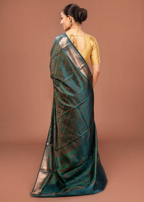 Green Jamewar Silk Saree With Blouse Piece
