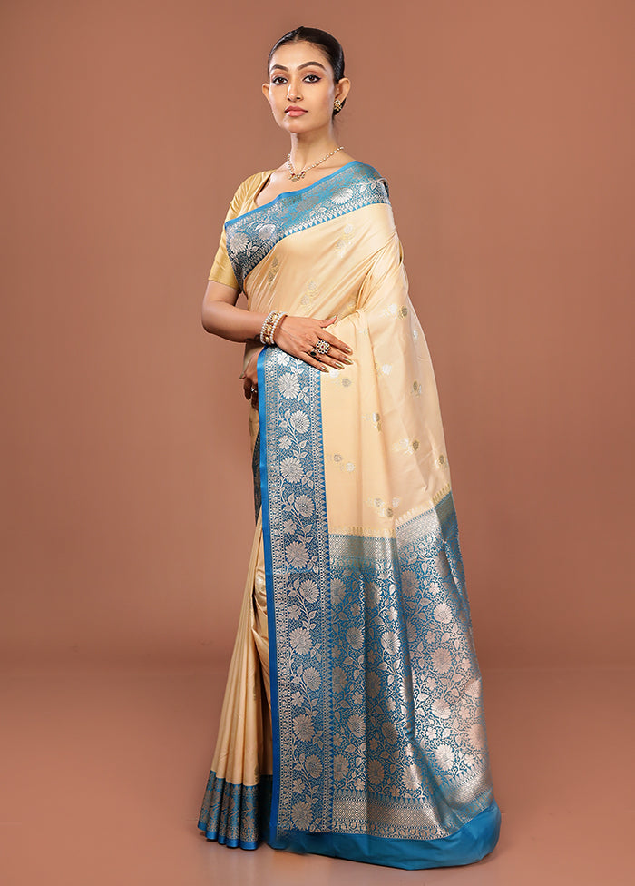 Cream Uppada Silk Saree With Blouse Piece