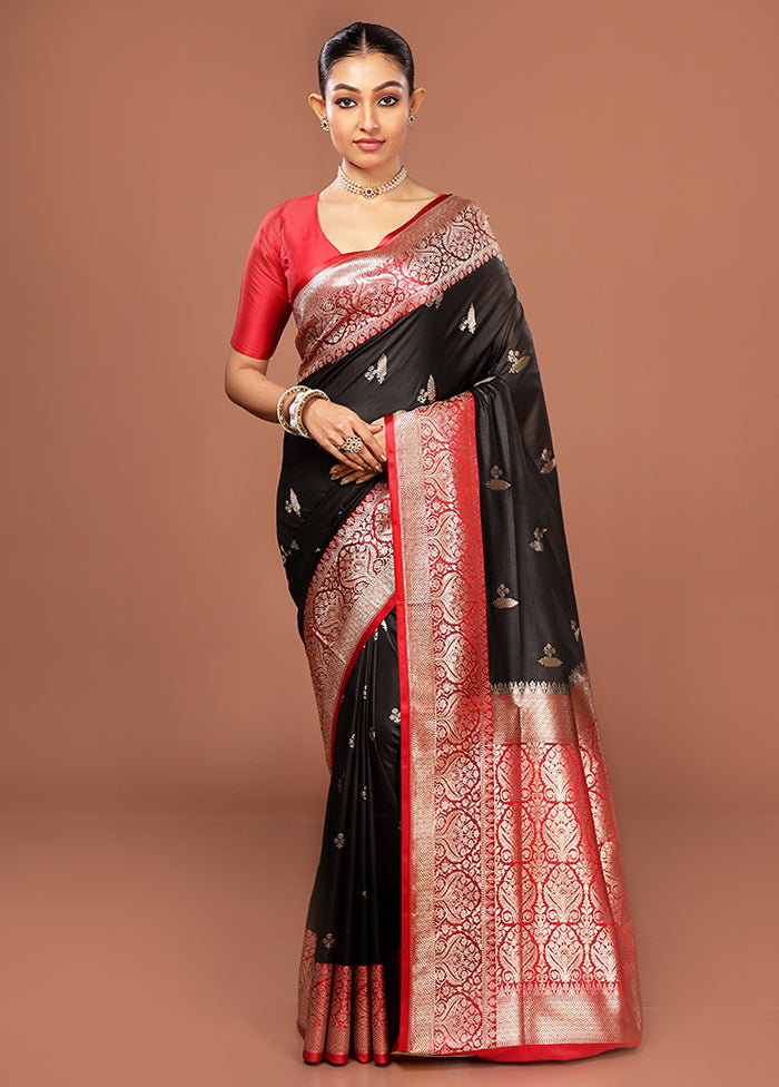 Black Uppada Silk Saree With Blouse Piece