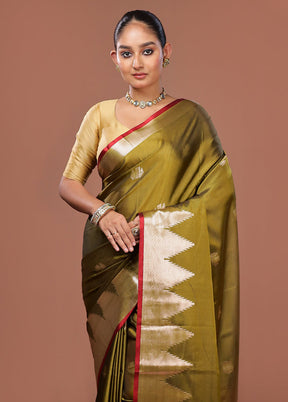 Green Dupion Silk Saree With Blouse Piece