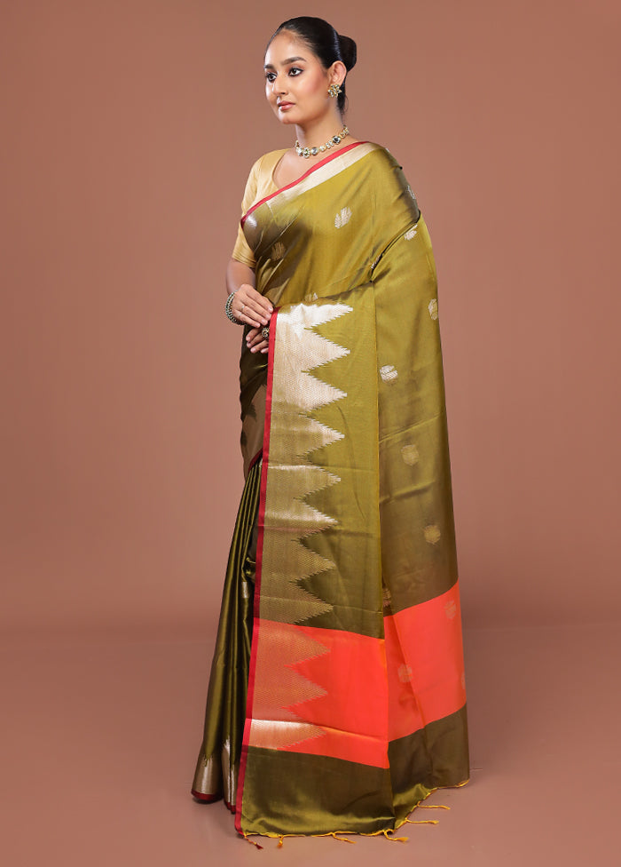 Green Dupion Silk Saree With Blouse Piece