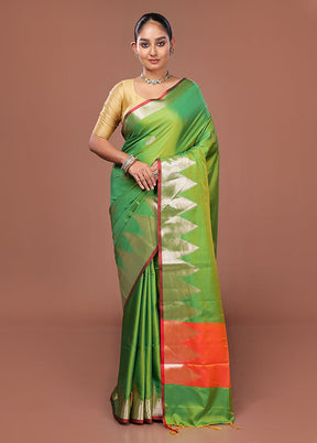 Green Dupion Silk Saree With Blouse Piece